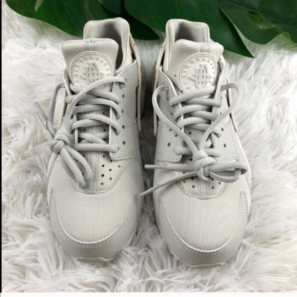 🔸MAKE OFFERS🔸 Nike Air Huarache Run - Picture 2 of 5